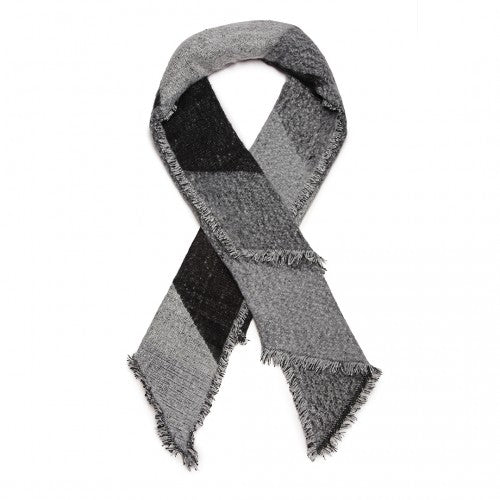 S6427 - Women Ladies Fashion Plaid Scarf Blanket Winter Warm Wrap Shawl - Black | Neil's Luggage Store
