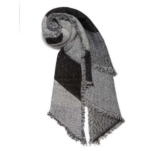S6427 - Women Ladies Fashion Plaid Scarf Blanket Winter Warm Wrap Shawl - Black | Neil's Luggage Store