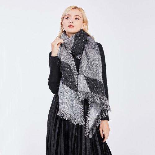 S6427 - Women Ladies Fashion Plaid Scarf Blanket Winter Warm Wrap Shawl - Black | Neil's Luggage Store